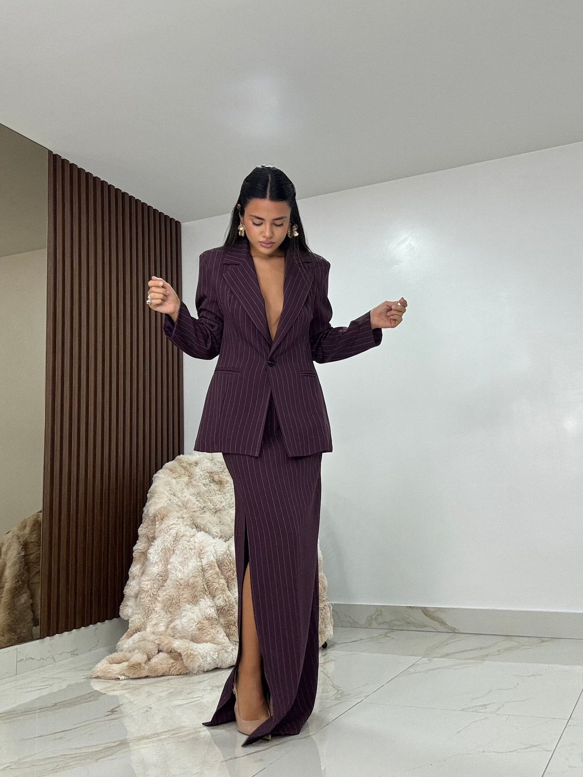 Tailleur Queen Pre Order (Grigio e Vinaccio in pre ordine )